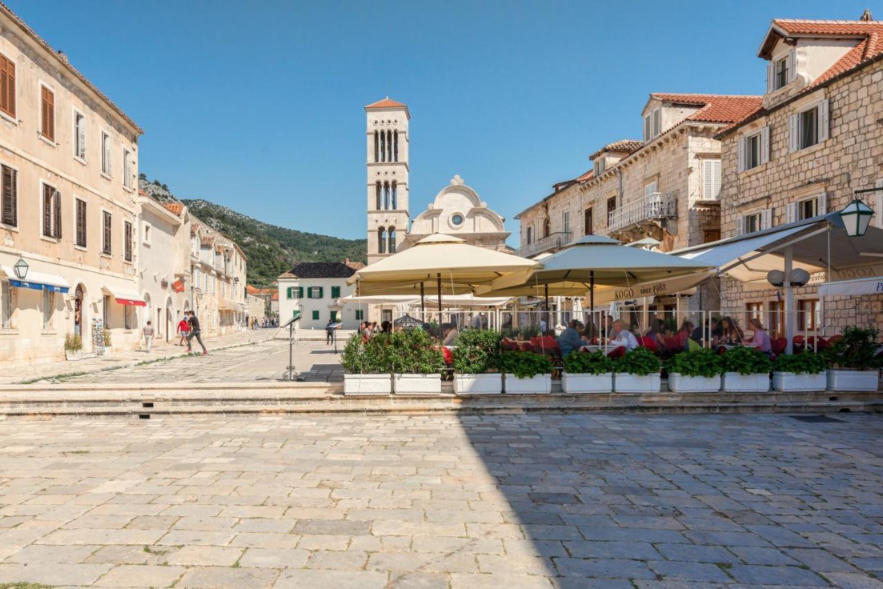 Apartments Villa Tudor 2 Hvar Town Luaran gambar